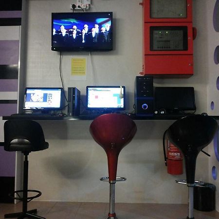 Rst Hotel Johor Bahru Zimmer foto