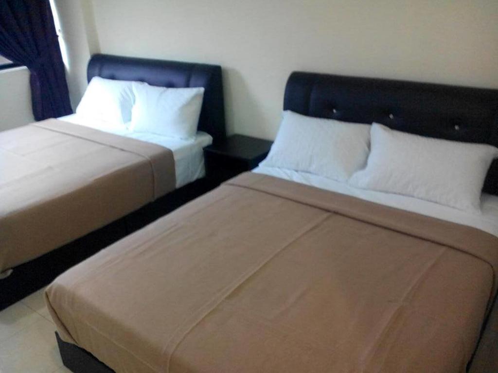 Rst Hotel Johor Bahru Zimmer foto